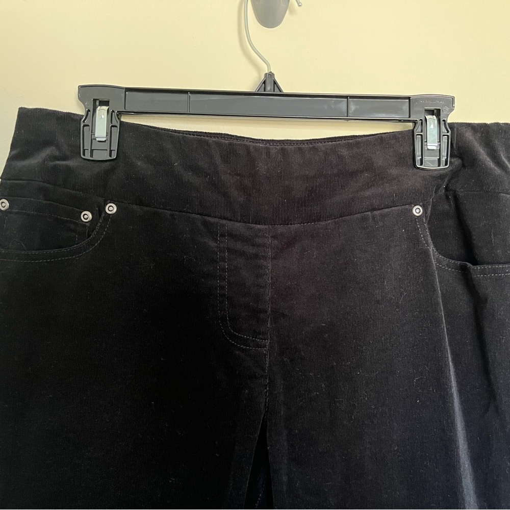 NWT Slim-Sation Pull on Black Corduroy Narrow Leg Pants Size 12 (Slimsation)